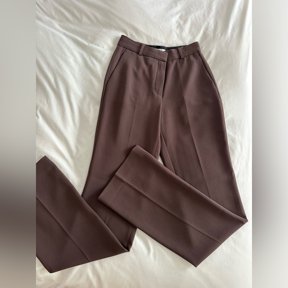 ARITZIA // Babaton Publish Pant, Regular Length; Chocolate